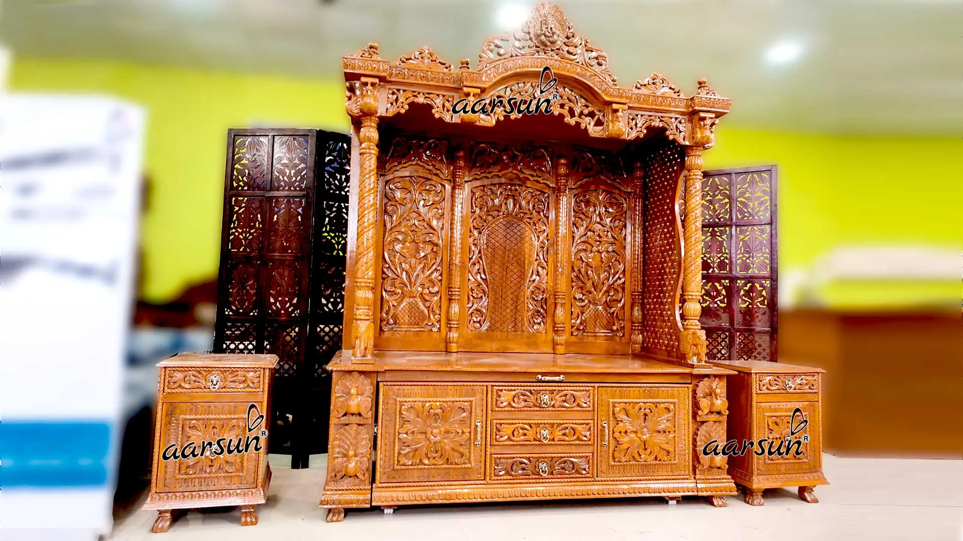 Pooja Mandir with Sliding Cabinet & 2 Side Cabinets YT-652 View 6