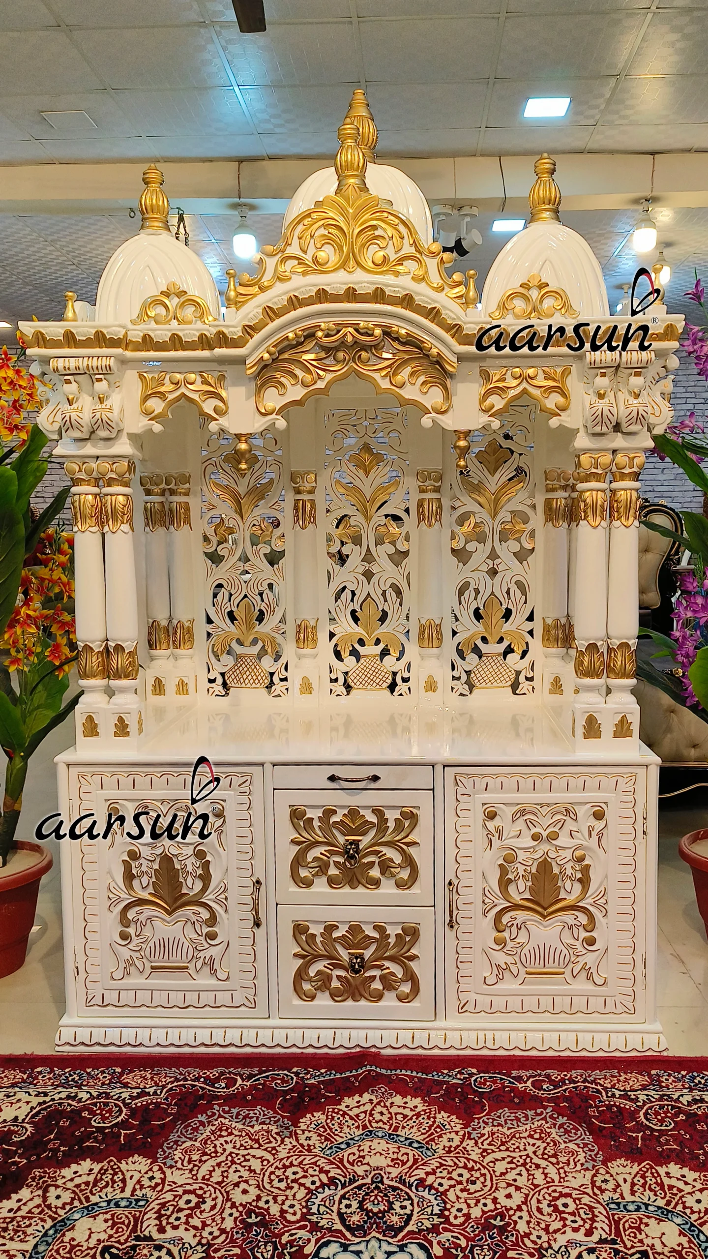 Luxurious White Temple in Teak View 3